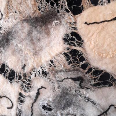 Nuances de fleurs en laine merinos et lin 2 detail
